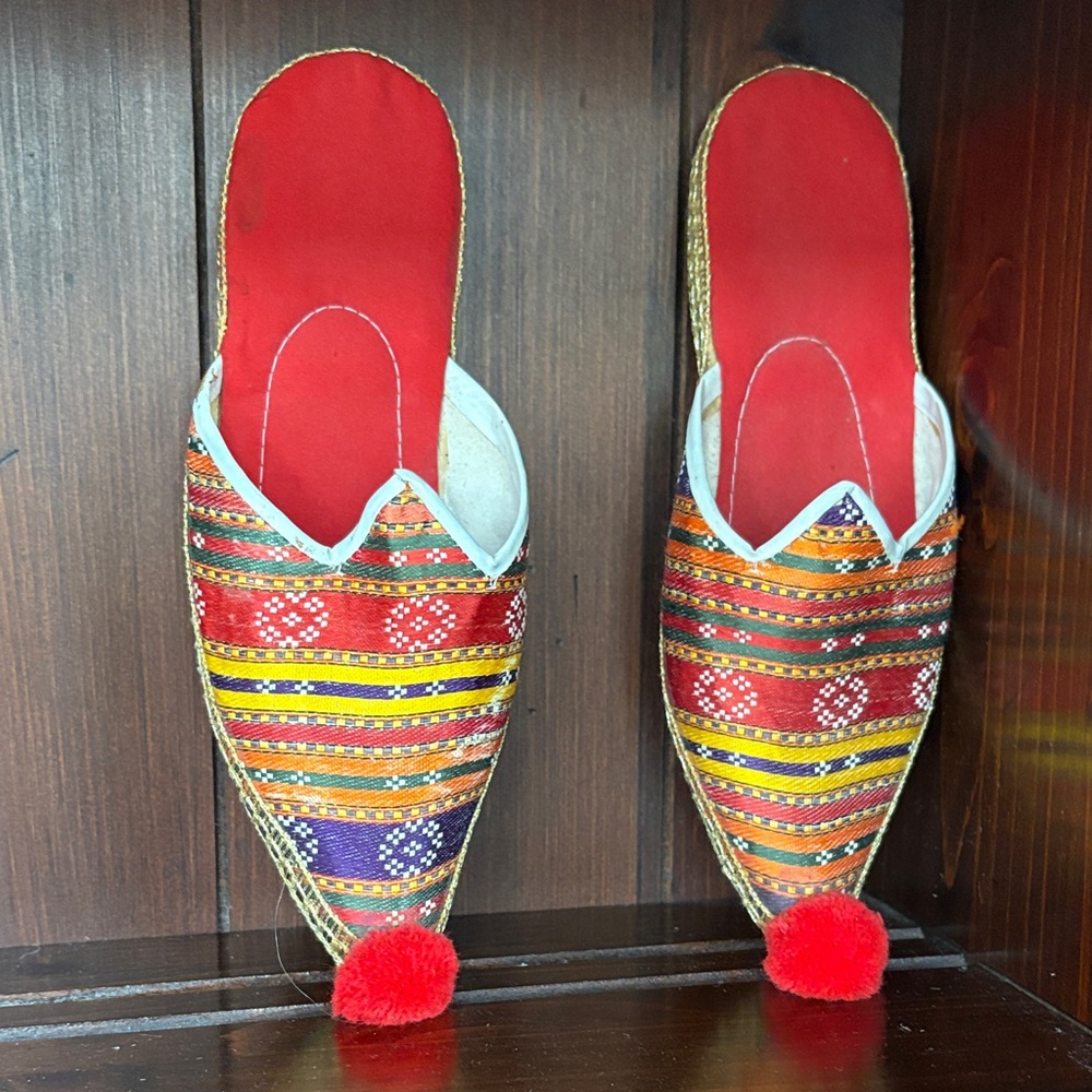Turkish Handcrafted Multicolor Women’s Slip-On Jutti with Red Pom